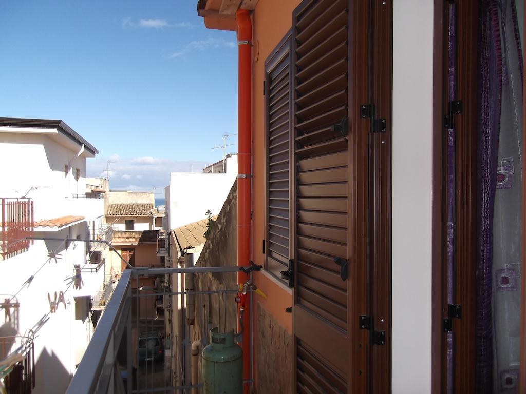 Apartamento Zu Pippinu Castellammare del Golfo Habitación foto